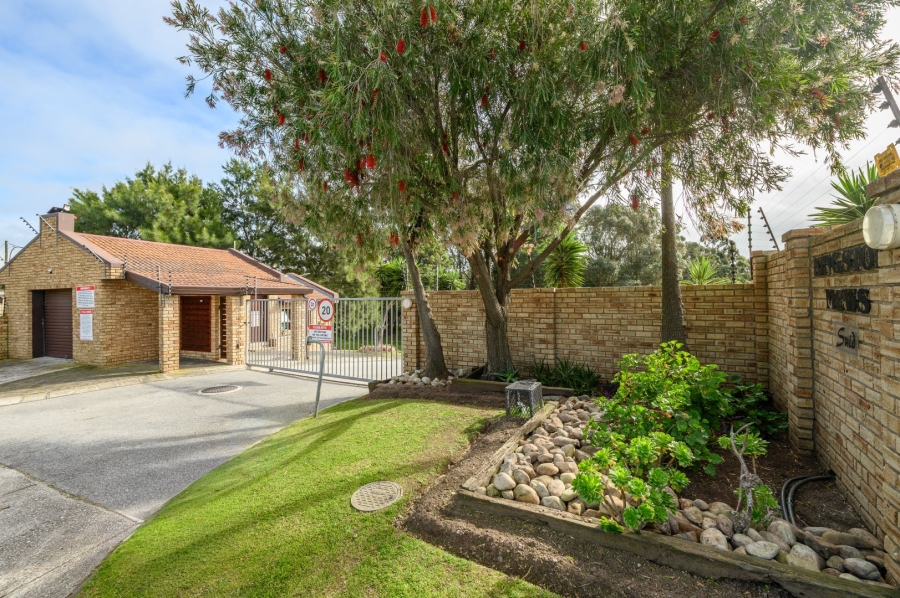 3 Bedroom Property for Sale in Glenroy Park Eastern Cape